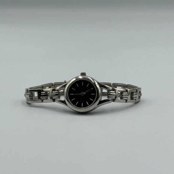 3/$30 Silver Tone Round Watch Black Dial 23MM Minimalist Classic 6.75" - Picture 6 of 14